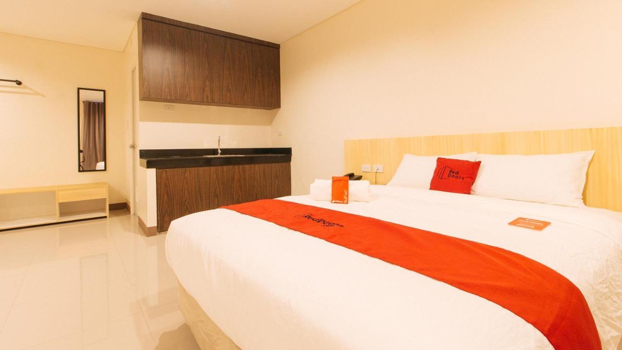 Reddoorz Plus @ Kaizen Suites Taft Avenue Manila Eksteriør bilde