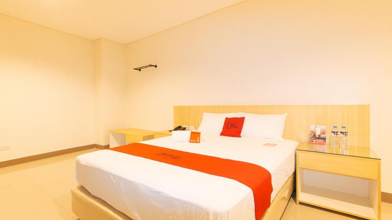 Reddoorz Plus @ Kaizen Suites Taft Avenue Manila Eksteriør bilde